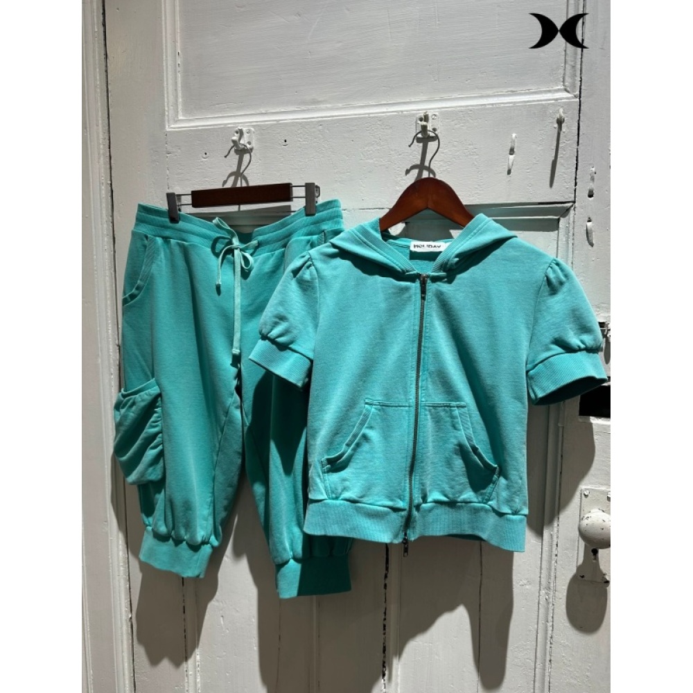 Костюм в американском уличном  – обзор и цена Street For Fashion